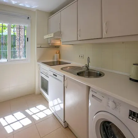 Apartamento The Scandi-aries Luxury In Nueva Andalucia *