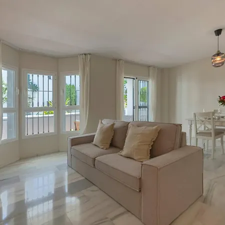 Апартаменти The Scandi-aries Luxury In Nueva Andalucia