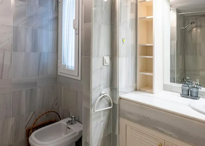 The Scandi-aries Luxury In Nueva Andalucia Апартаменти