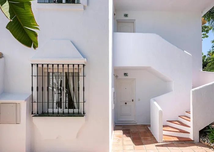 The Scandi-aries Luxury In Nueva Andalucia Daire