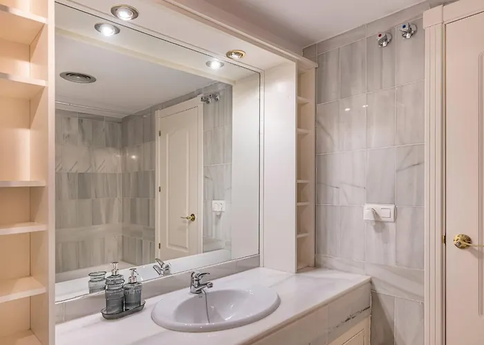 The Scandi-aries Luxury In Nueva Andalucia Μαρμπέλλα