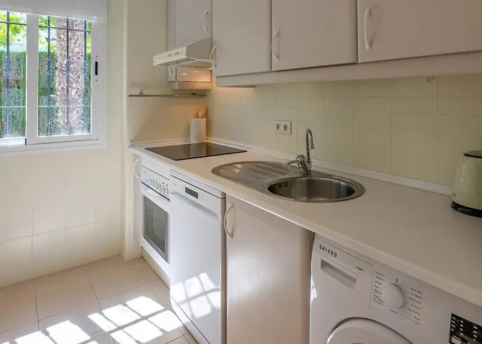 Apartment The Scandi-aries Luxury In Nueva Andalucia *