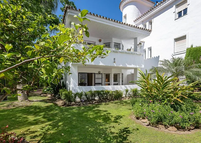 Apartment The Scandi-aries Luxury In Nueva Andalucia *